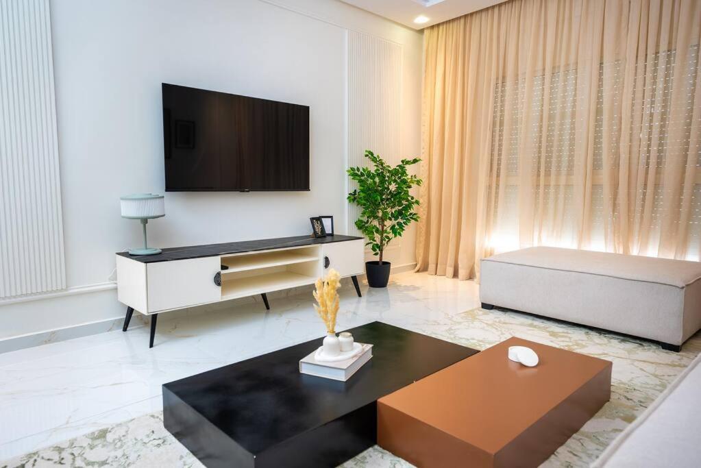 Cozy 2Br Getaway In Rabat Center Apartment Exterior foto